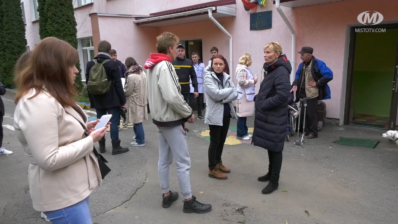 Хмельницький прихистив мешканців Харківщини