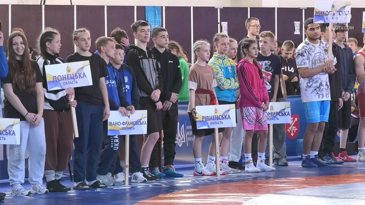 Хмельницький приймає кадетів-“вільників” з усієї України